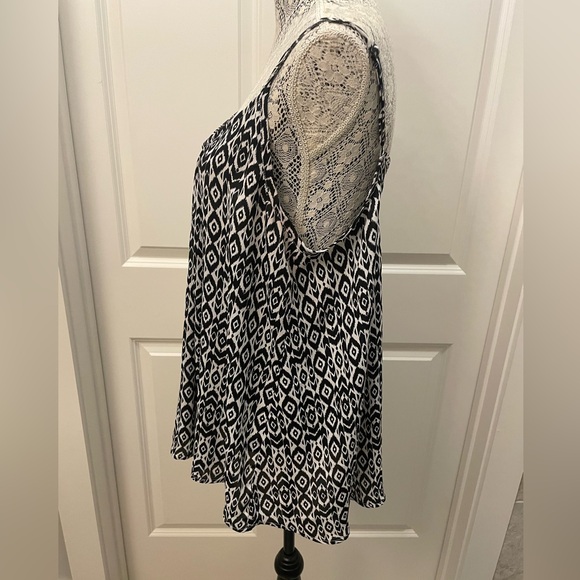 Torrid Georgette Swing Cami - Picture 5 of 7